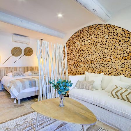 Le Bercail De Montmirail Apartman Sarrians Kültér fotó